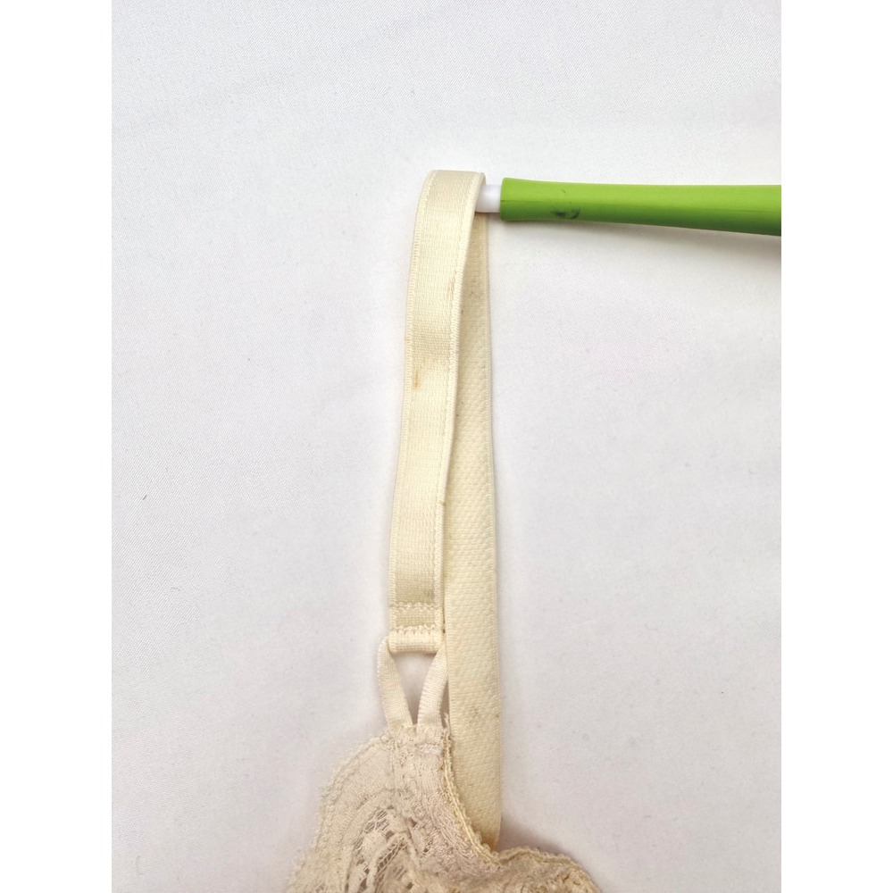 Vintage Victorias Secret Lace Bra 32B Butter Yellow Mesh Underwire 90s NWT USA - Picture 4 of 11